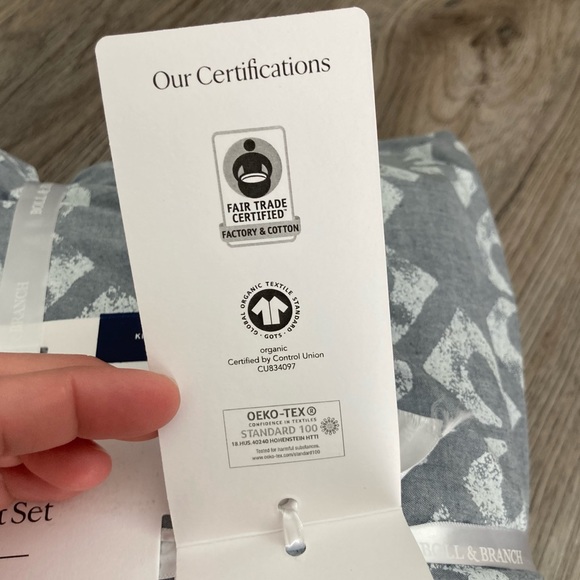 Boll & Branch Gray Sheet Set - Picture 5 of 11